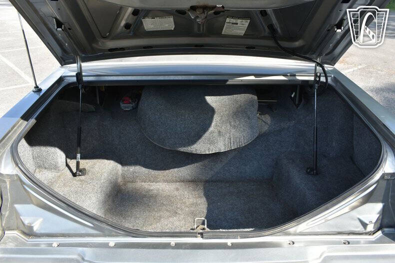 1981 Lincoln Mark VI