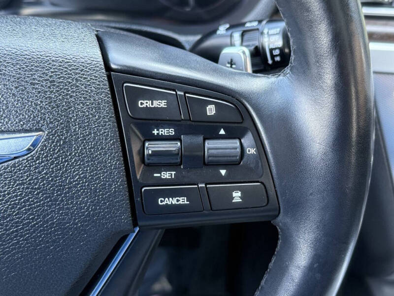 2018 Genesis G80