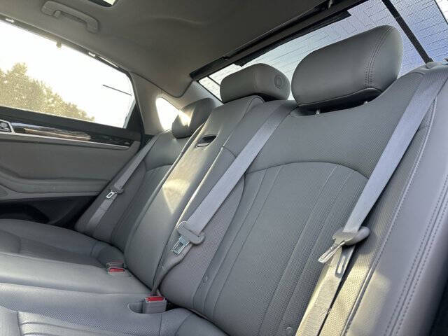 2015 Hyundai Genesis