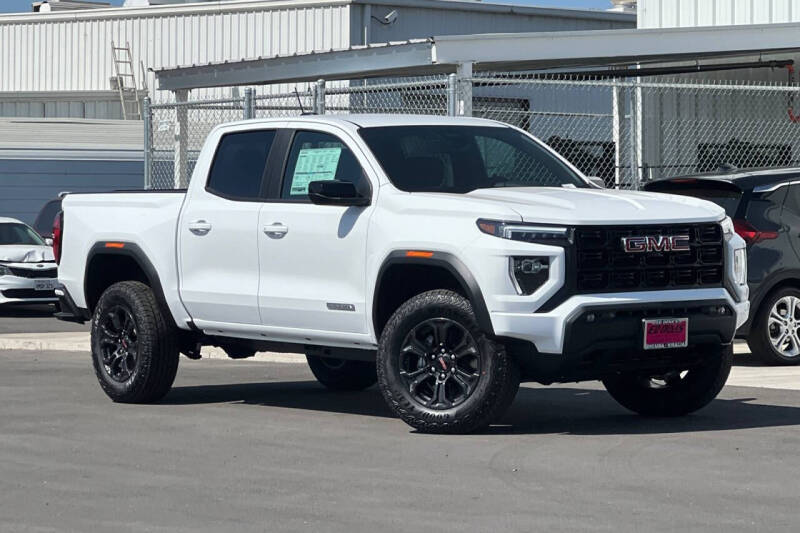 2025 GMC Canyon Elevation