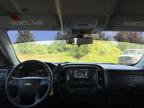 2017 Chevrolet Silverado 1500 Custom