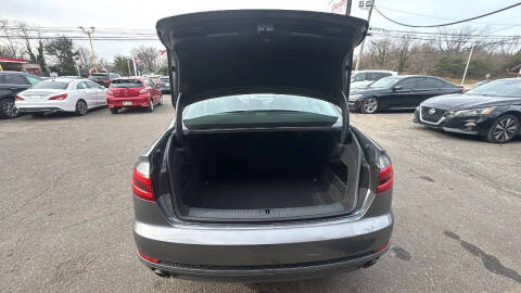 2017 Audi A4 2.0T quattro Premium Plus