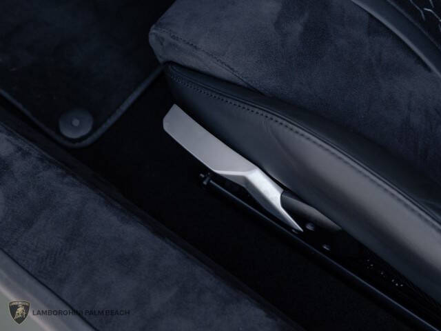 2023 Lamborghini Huracan Tecnica