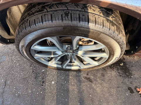 2018 Volvo XC90 T6 Momentum