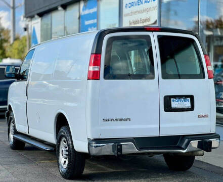 2020 GMC Savana 2500