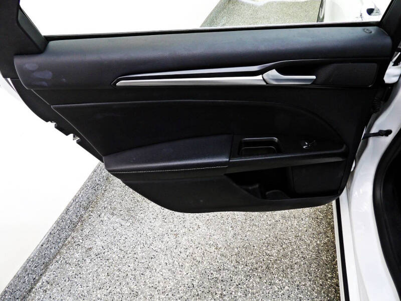 2019 Ford Fusion Hybrid Titanium