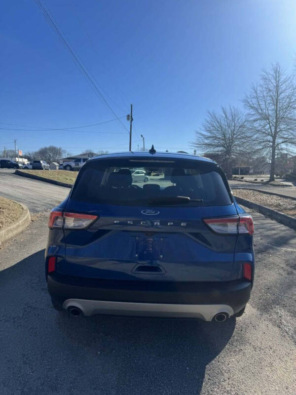 2022 Ford Escape S