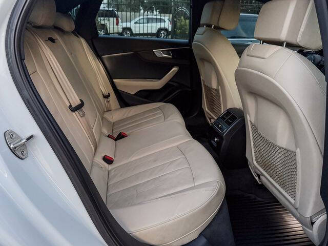 2017 Audi A4 2.0T quattro Premium