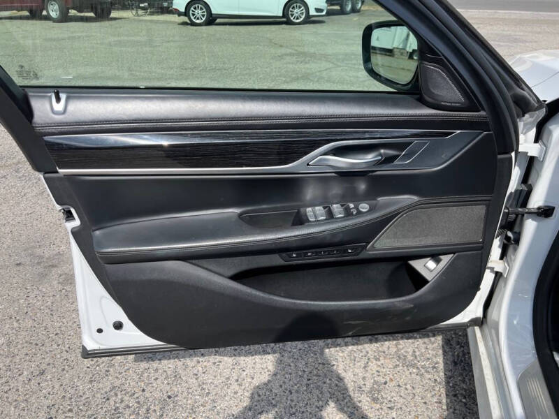 2019 BMW 7 Series 750i