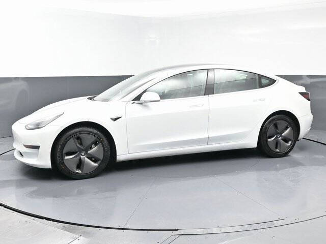 2019 Tesla Model 3 Standard Range Plus