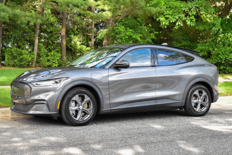 2021 Ford Mustang Mach-E Select