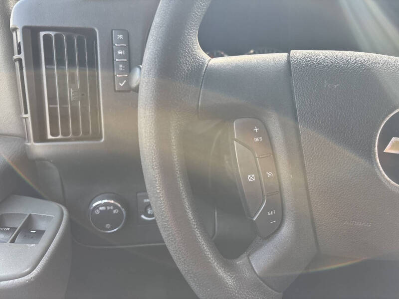 2019 Chevrolet Express 2500