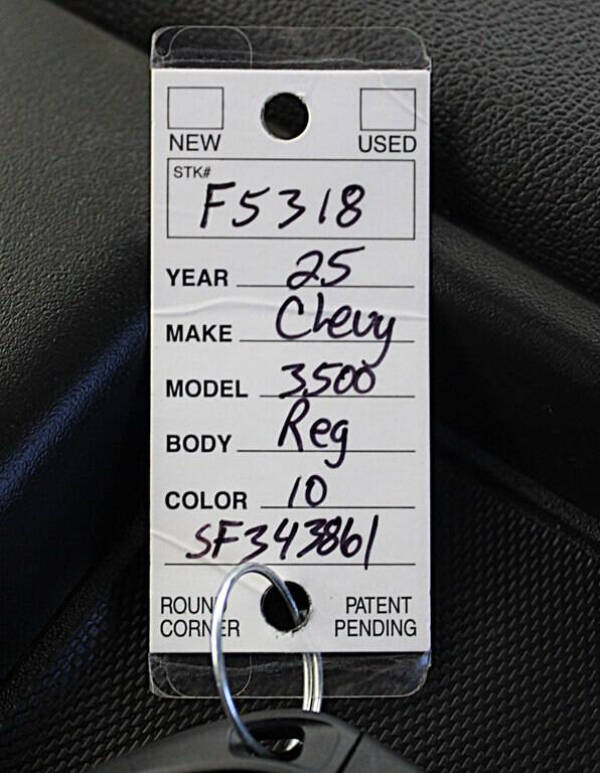 2025 Chevrolet Silverado 3500HD CC