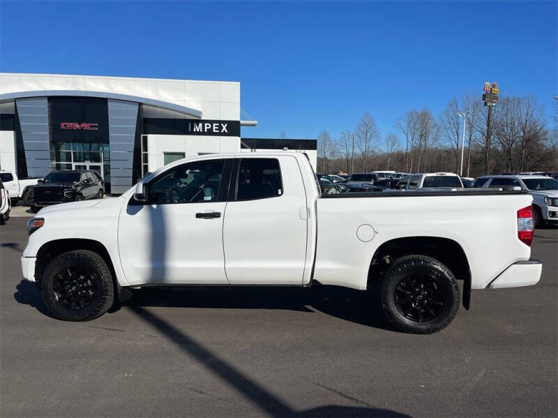 Used 2019 Toyota Tundra SR5 with VIN 5TFUY5F11KX804695 for sale in Reidsville, NC
