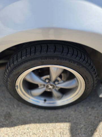 2004 Ford Mustang GT Deluxe