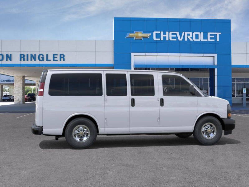 2026 Chevrolet Express LS 3500