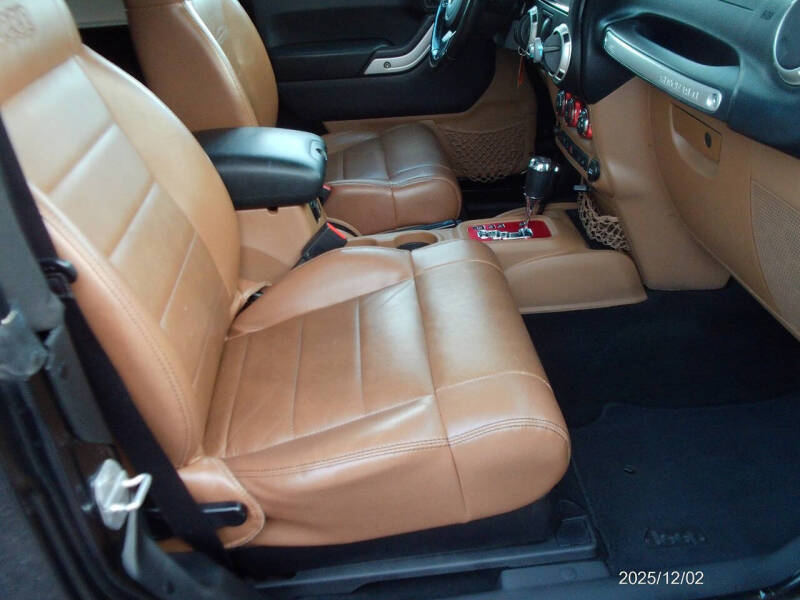 2012 Jeep Wrangler Sahara