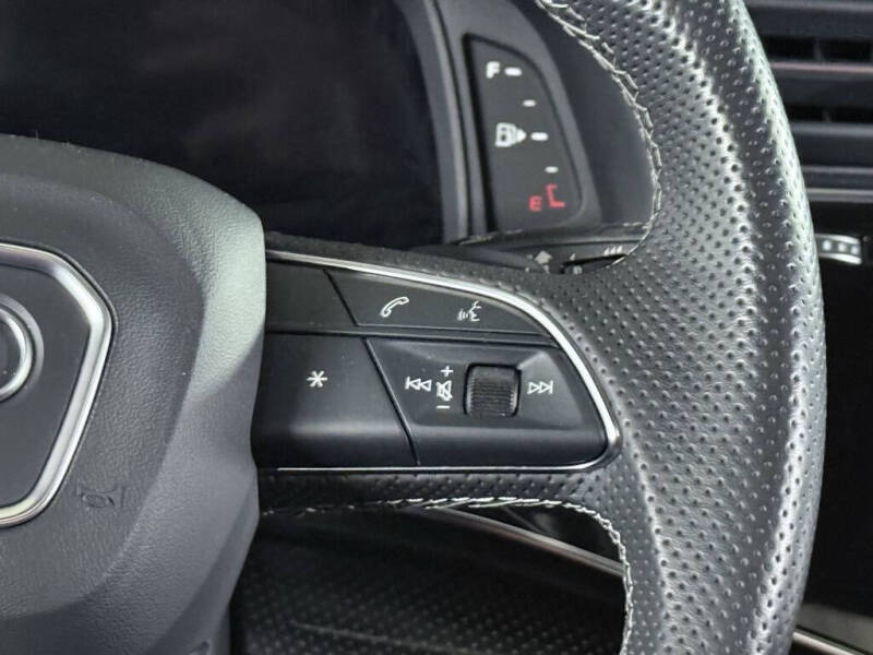 2021 Audi SQ8 4.0T quattro Premium Plus