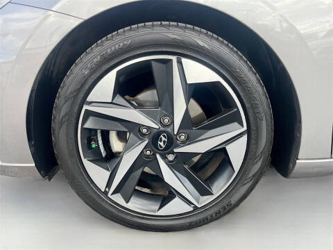 2022 Hyundai Elantra