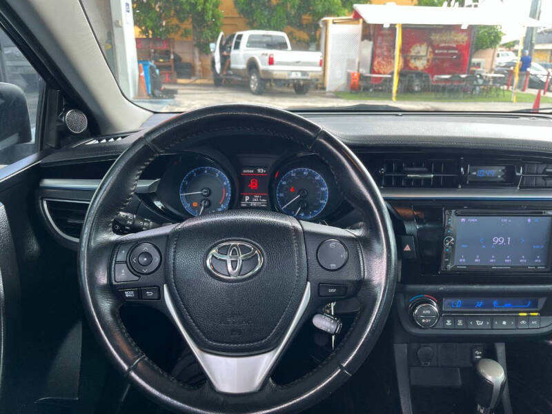 2016 Toyota Corolla S Plus photo 10