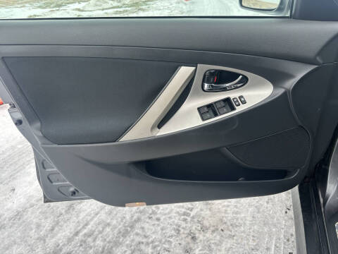 2011 Toyota Camry SE