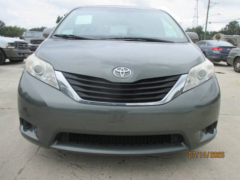 2014 Toyota Sienna