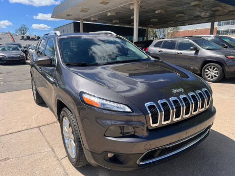 2016 Jeep Cherokee for sale at Divine Auto Sales LLC in Omaha NE