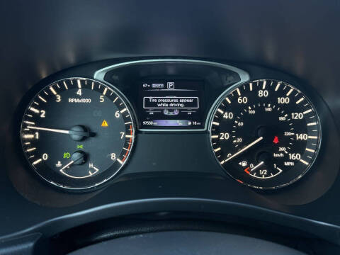 2019 Nissan Pathfinder SV