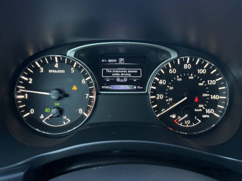 2019 Nissan Pathfinder SV