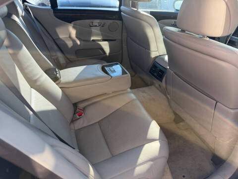 2007 Lexus LS 460