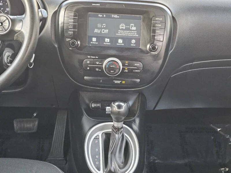 2018 Kia Soul +