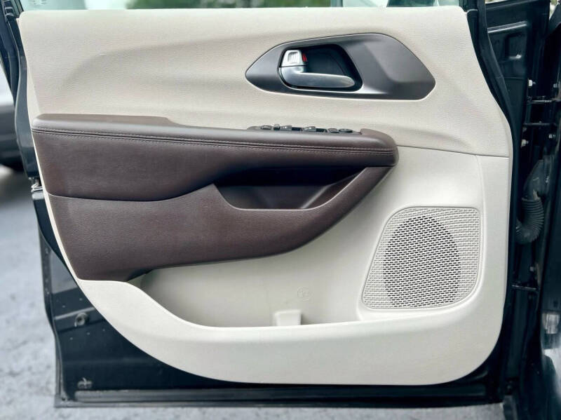 2017 Chrysler Pacifica