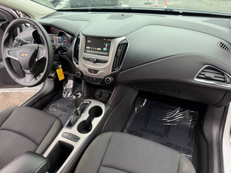 2016 Chevrolet Cruze LS Auto