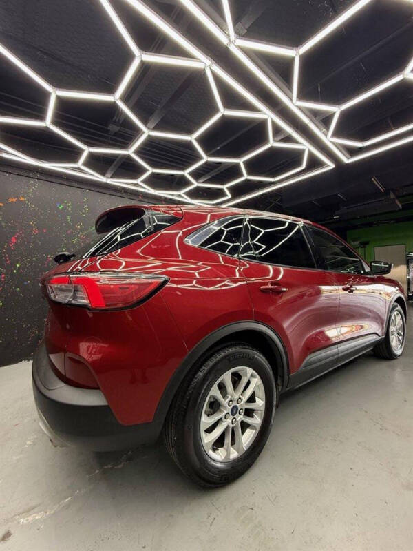2022 Ford Escape SE