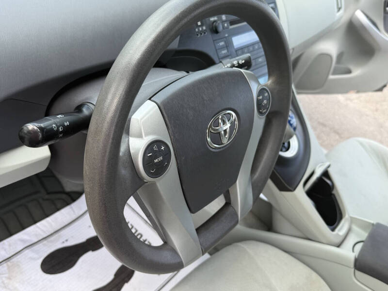 2011 Toyota Prius Five