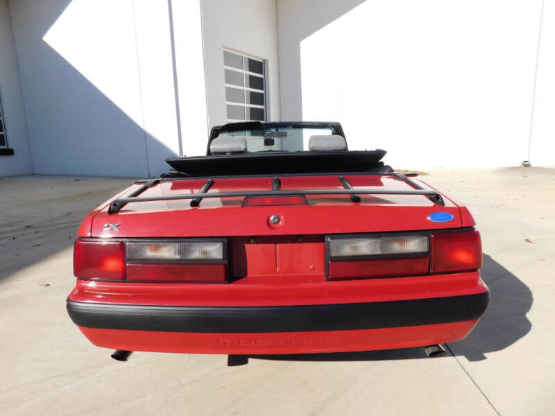 1989 Ford Mustang LX 5.0