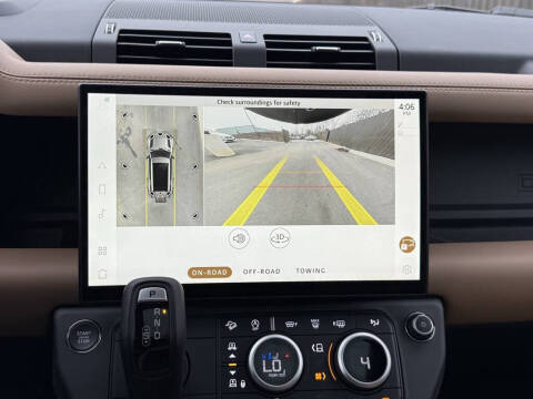 2026 Land Rover Defender 130 P400 X-Dynamic SE