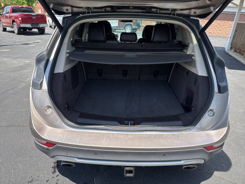 2019 Lincoln MKC Select
