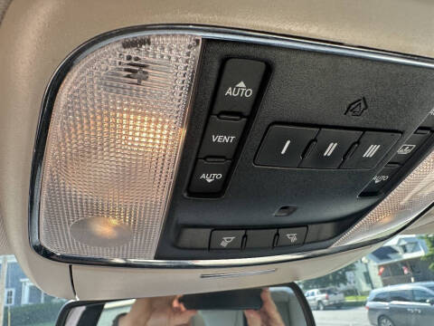 2016 Chrysler 300 C