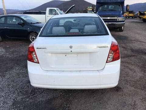 2004 Suzuki Forenza S