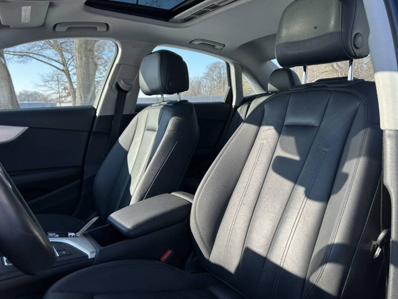 2017 Audi A4 2.0T quattro Premium