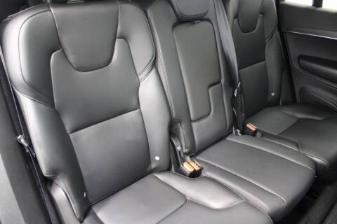 2020 Volvo XC90 T5 Momentum