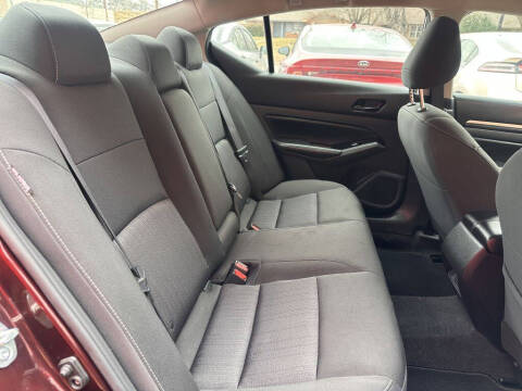 2023 Nissan Altima 2.5 SV