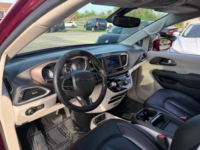 2018 Chrysler Pacifica Touring L