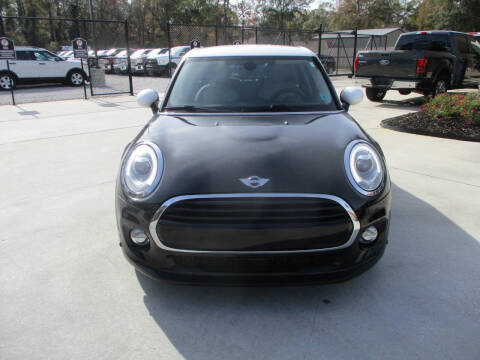 2017 MINI Hardtop 4 Door Cooper