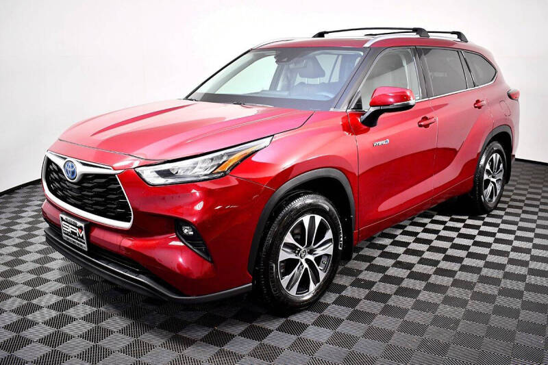 2020 Toyota Highlander Hybrid XLE