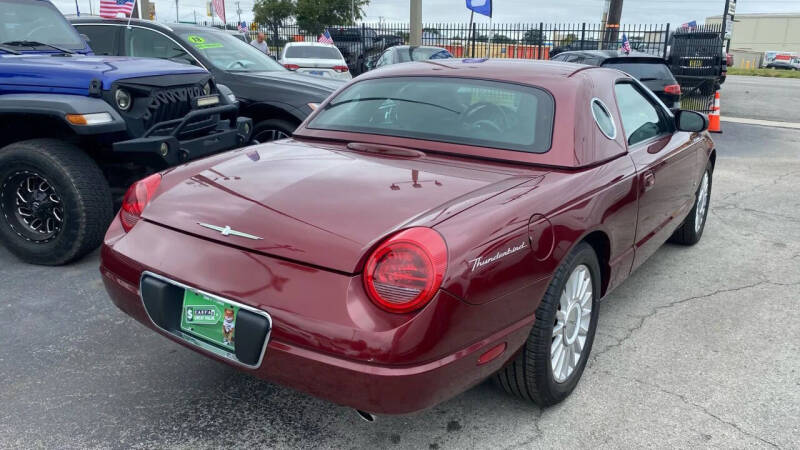 2004 Ford Thunderbird Deluxe