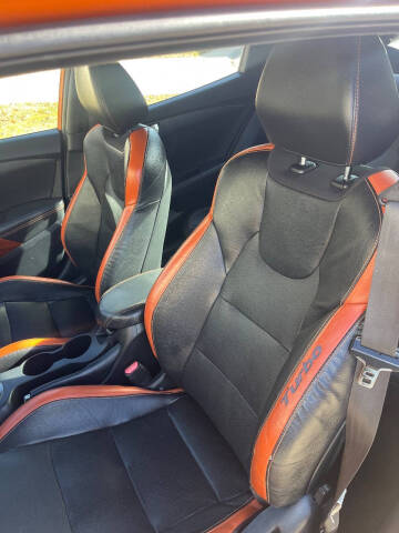 2016 Hyundai Veloster Turbo