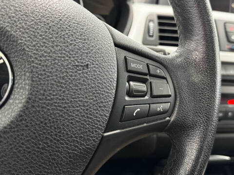 2015 BMW 3 Series 320i xDrive