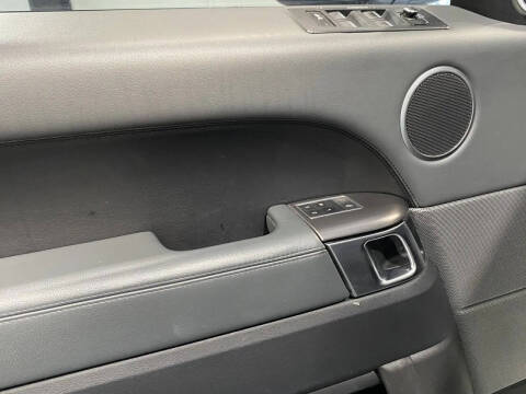 2015 Land Rover Range Rover Sport SE